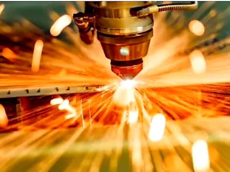 laser-cutting-machine